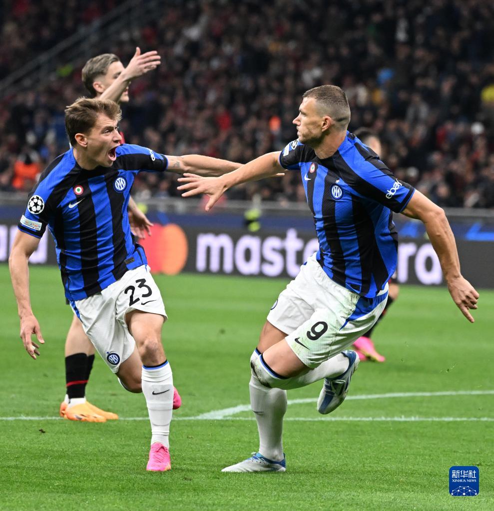 快船内线攻势持续发力