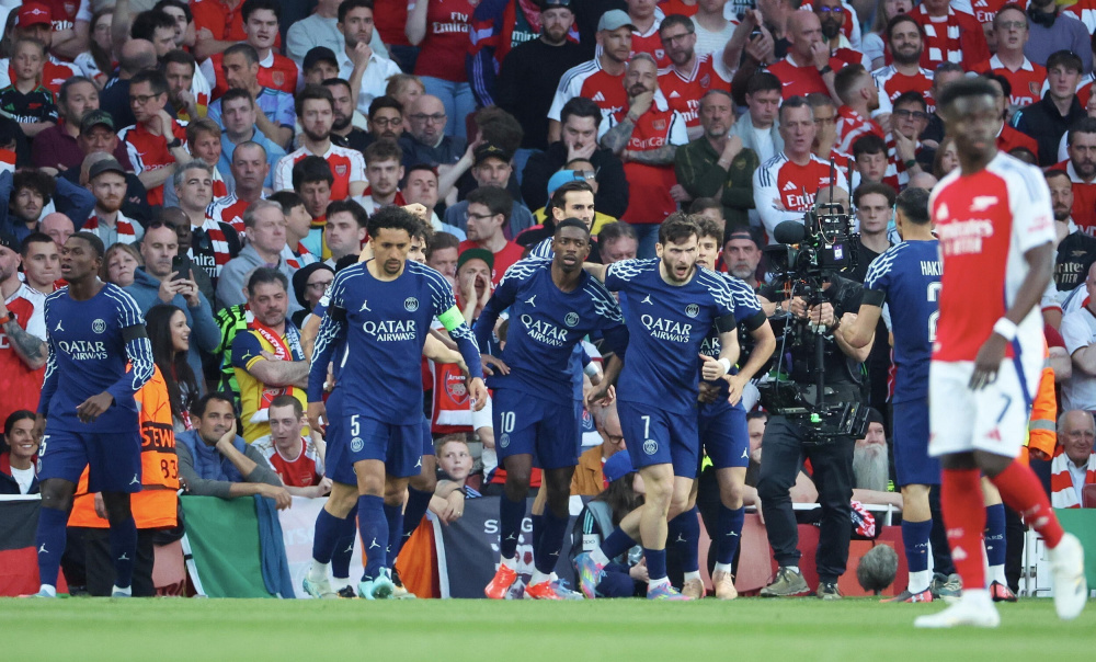 意甲：国际米兰状态回暖，科莫近期表现稳定（意甲观察：国米回升态势明显，科莫延续稳定发挥）