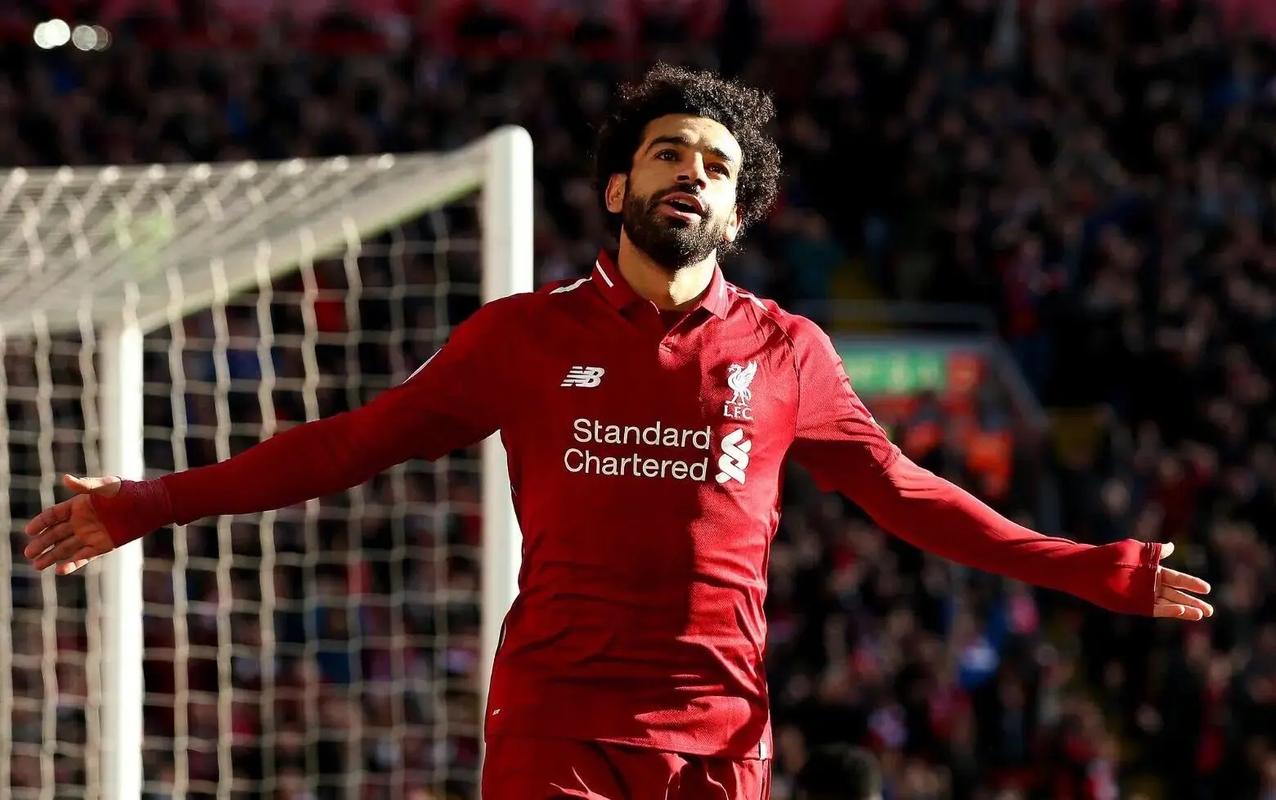 三镇vs泰山首发：四外援PK四外援，卡扎先发冲金靴（三镇战泰山首发：四外援对决，卡扎首发剑指金靴）