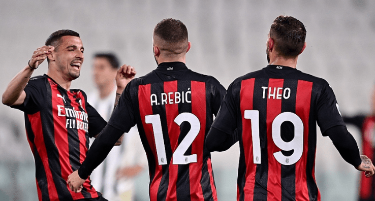 执法有温度，马宁在点球大战结束后，安慰南通队失点队员