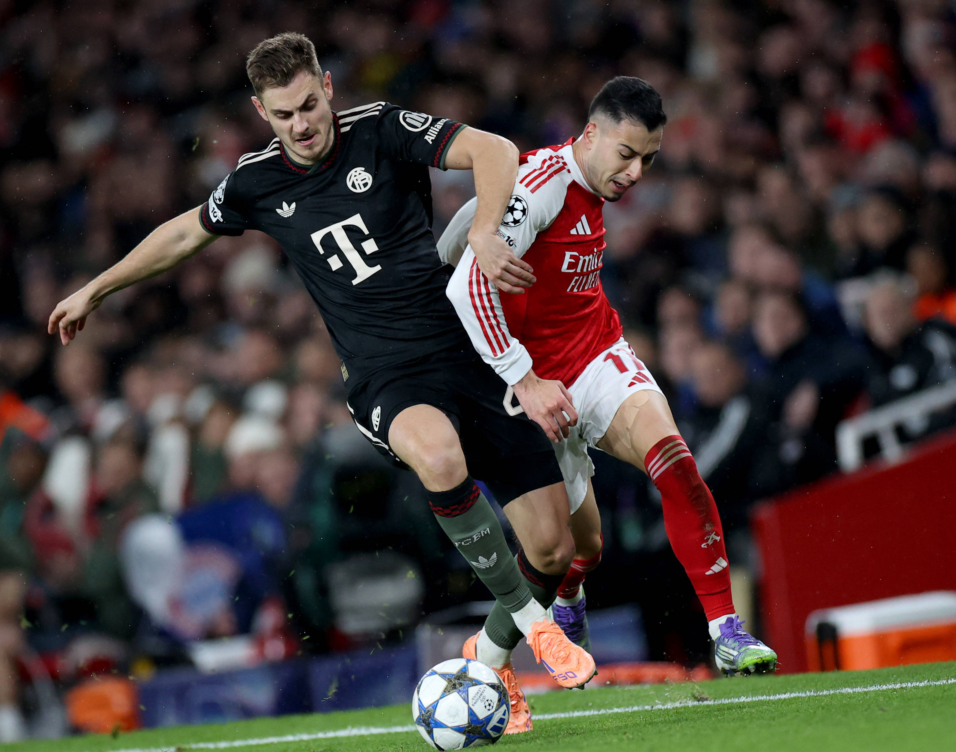 挪媒：博德闪耀前锋海于格因头痛无缘出战KFUM奥斯陆（挪媒：博德／格林特前锋海于格因头痛缺席对阵KFUM奥斯陆）