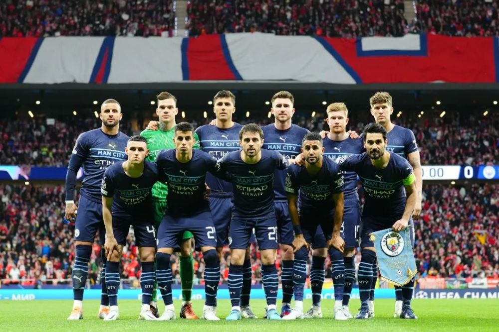 斯洛特谈萨拉赫替补：我们今天需要的肯定不止11名球员（斯洛特回应萨拉赫打替补：这场比赛靠的不止11个人）