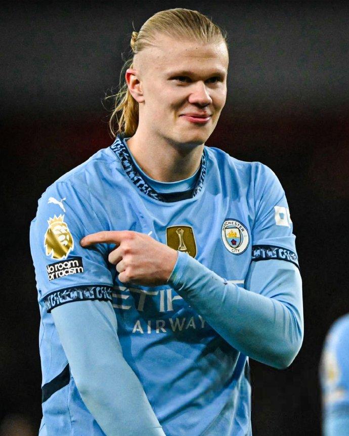 半场战报：拉齐奥1-0莱切，贡多齐建功