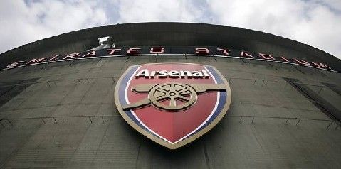 西马坎：像我这样的年轻球员，能从C罗和马内身上受益良多（西马坎：年轻球员如我，从C罗和马内身上受益匪浅）