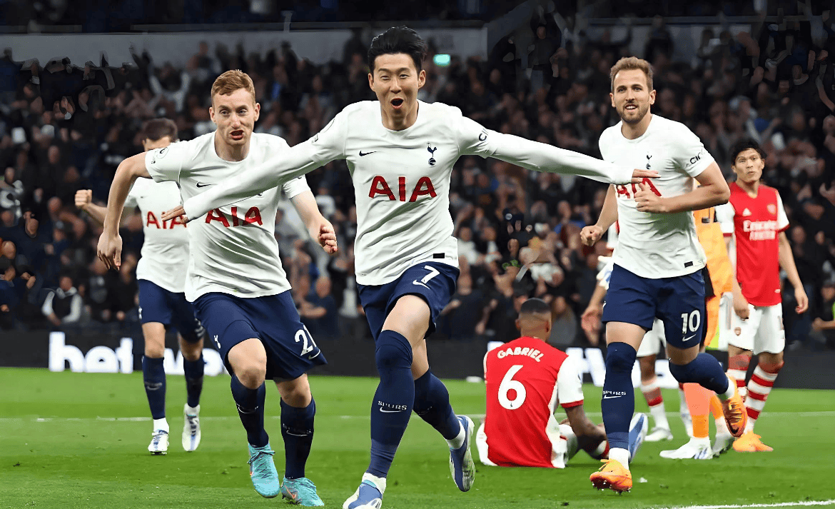 中超战报：安永佳、费利佩破门，蓉城1-1深圳连续两季排名第三（中超赛况：安永佳、费利佩各入一球，蓉城1-1深圳，连续两季排名第三）