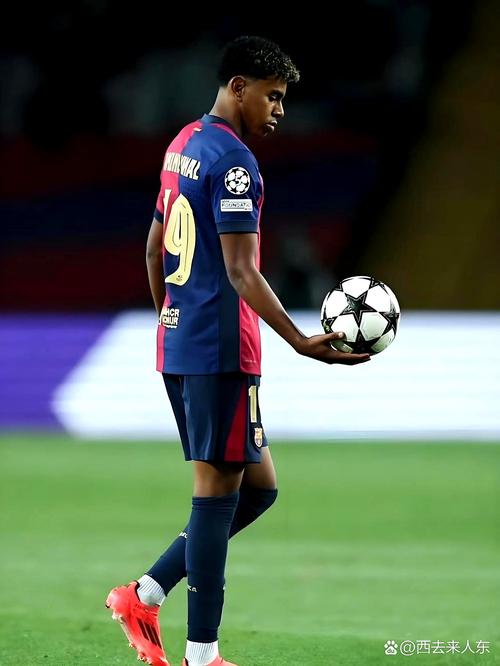 经友好协商，深圳新鹏城足球俱乐部今日宣布任命陈涛...