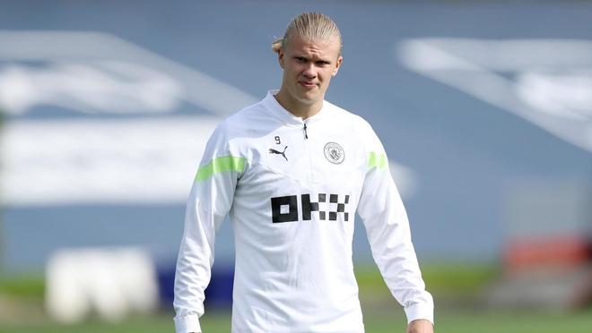 戴维对乌迪内斯的进球被吹越位，但VAR划线似乎存在问题