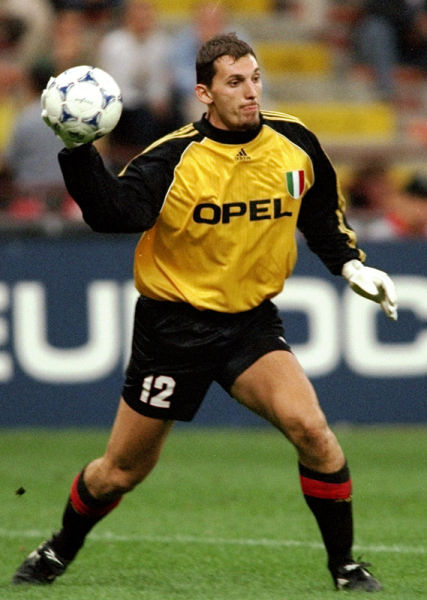 剑指那不勒斯，尤文采取闪电战，哲格罗瓦或成奇兵