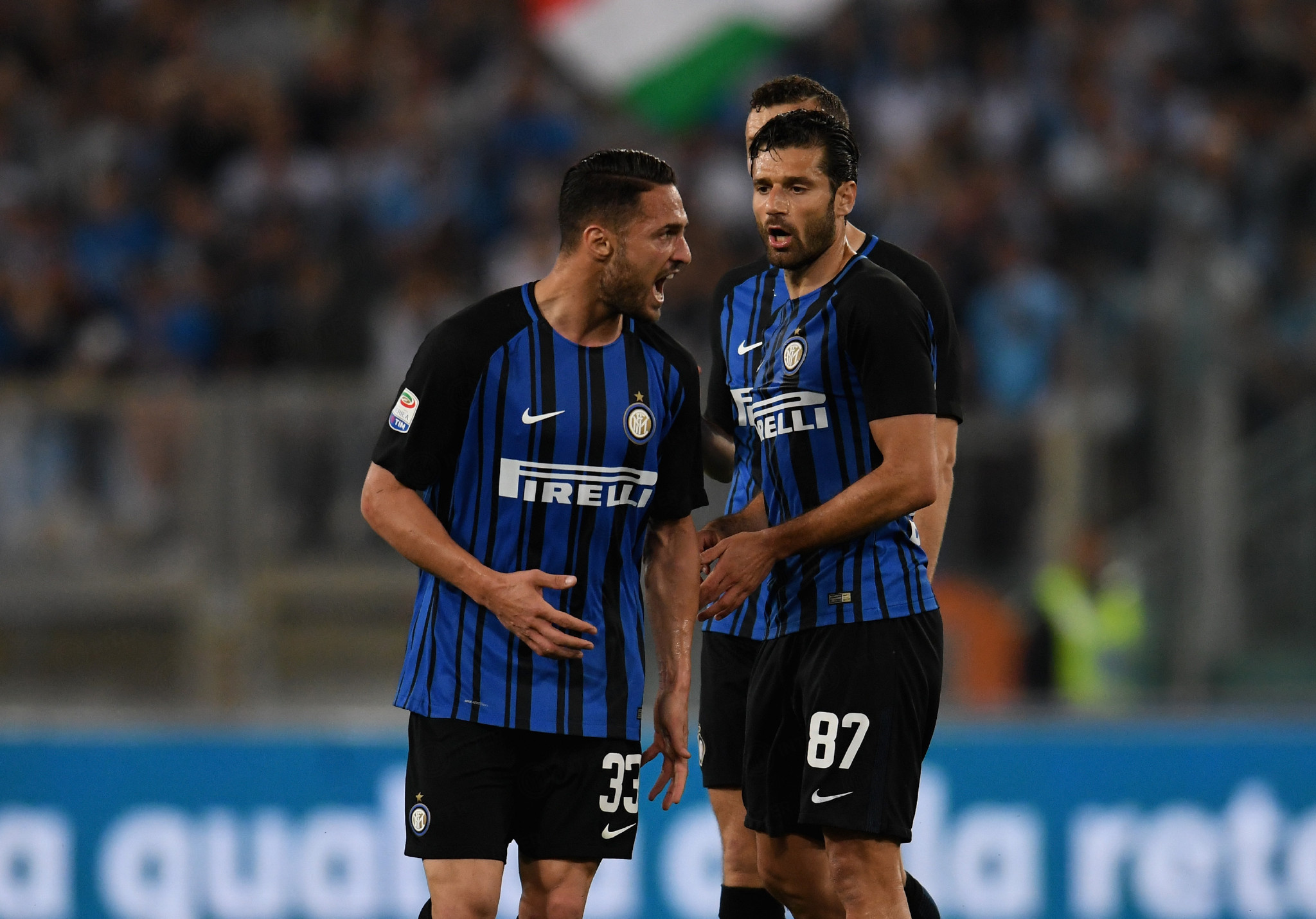 队报：国米与恩昆库经纪人接触，探讨潜在转会的条件