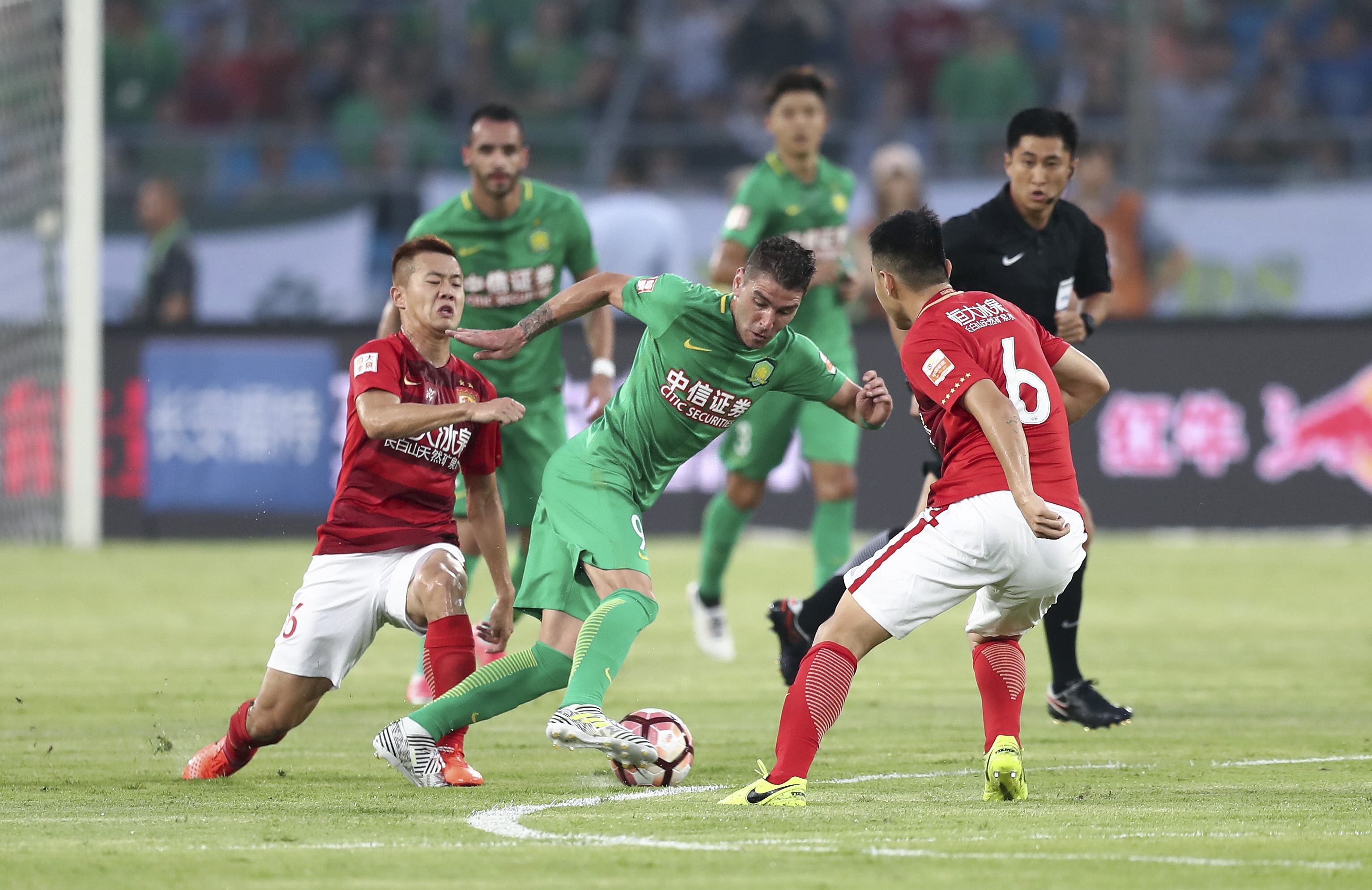 韩媒：英冠、比甲一些球队有意韩国国脚前锋全晋旴（韩媒：英冠与比甲多队有意引进韩国国脚前锋全晋旴）